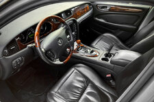 Interior_0915 low.jpg